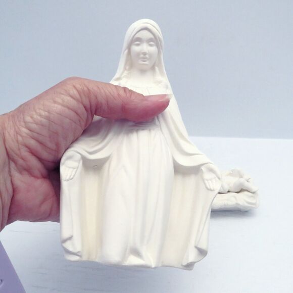 Handmade Ready to Paint Ceramic Mary and Baby Jesus Figurine, Paintable Ceramics - Picture 9 of 9